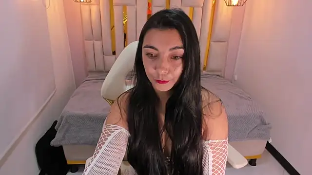 Karla hernandez  online show from February 2025 11:17:02 AM