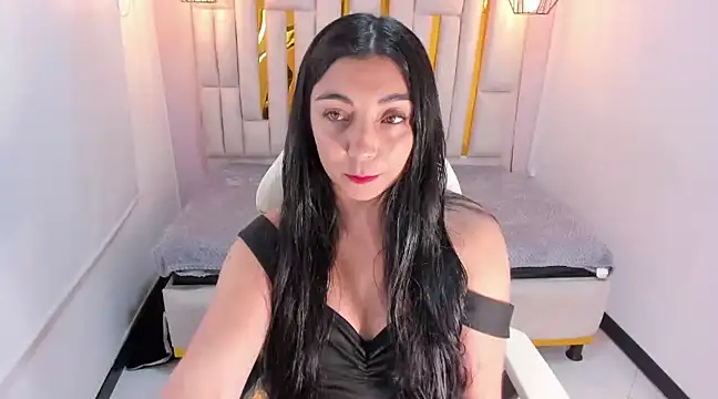 Karla hernandez  online show from March 2025 10:59:02 AM