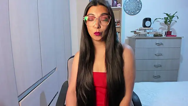 Karla hernandez  online show from June 2026 10:36:01 AM