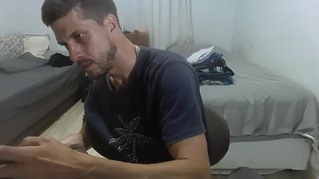 Snapshot of prorafadodoce chatting on December 2025 12:18:01 AM prorafadodoce online show from December 2025 12:18:01 AM