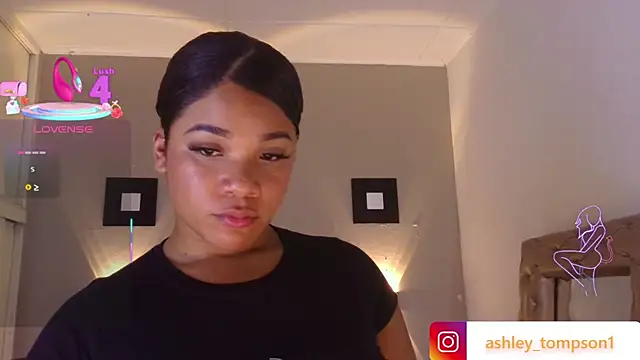 ashley Tompson1 online show from March 2025 12:28:01 PM