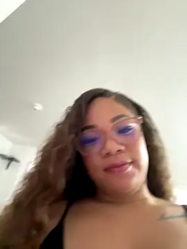 ashley Tompson1 online show from October 2025 12:14:02 PM