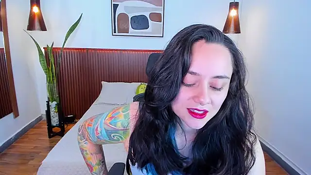 KatherineBond online show from September 2025 07:35:02 PM