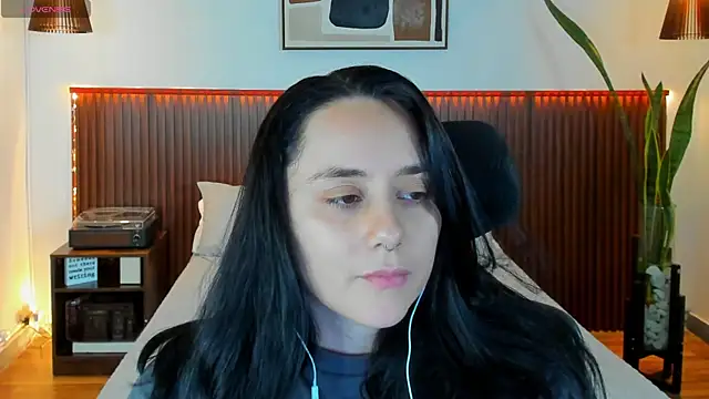 KatherineBond online show from October 2025 06:38:02 PM