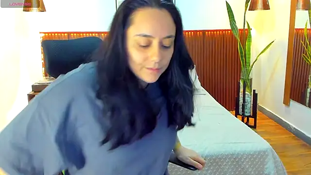 KatherineBond online show from November 2025 04:53:02 PM