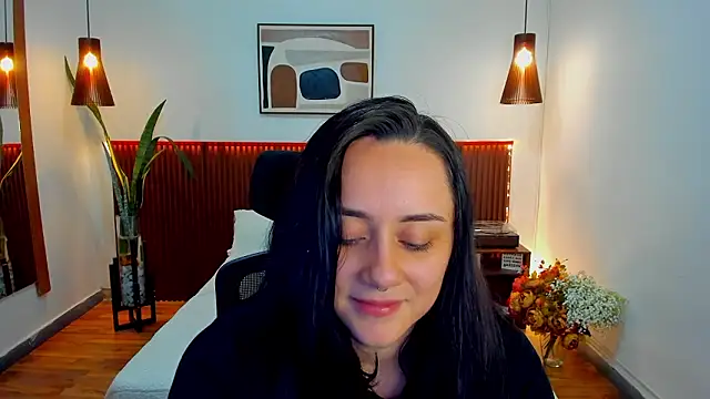 Snapshot of KatherineBond chatting on January 2026 07:28:02 PM KatherineBond online show from January 2026 07:28:02 PM