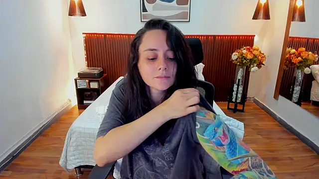 KatherineBond online show from July 2026 06:01:02 PM