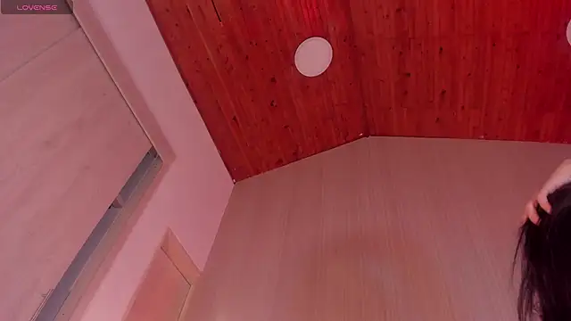 Snapshot of Sofi_Blossom chatting on March 2025 08:38:02 PM Sofi Blossom online show from March 2025 08:38:02 PM