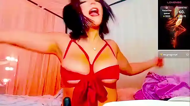 Aubreyessex online show from December 2024 11:39:01 PM