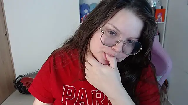 Snapshot of Gabiwaifu chatting on March 2026 06:39:01 AM Gabiwaifu online show from March 2026 06:39:01 AM