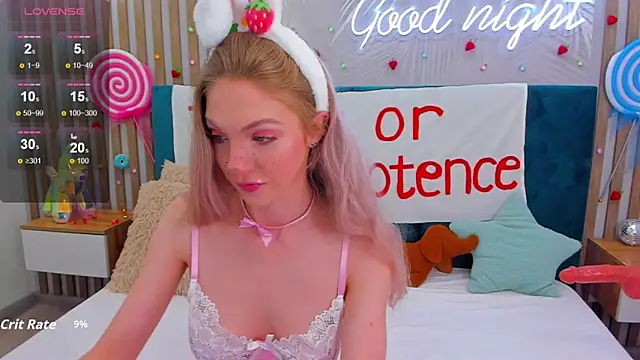 Snapshot of Emilly_Hart chatting on October 2025 02:48:02 AM Emilly Hart online show from October 2025 02:48:02 AM