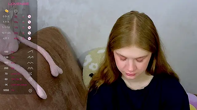 TrissMerigold9 online show from October 2025 08:35:02 AM