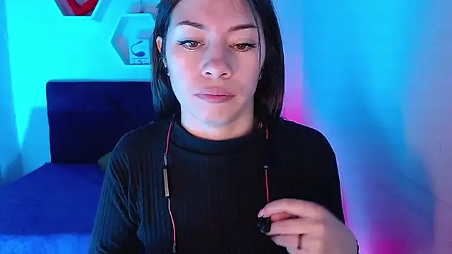 Snapshot of AnnaliOlsenX chatting on December 2024 05:23:02 PM AnnaliOlsenX online show from December 2024 05:23:02 PM