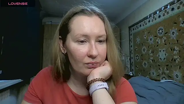 Snapshot of AnnaXLovers chatting on March 2026 09:37:02 AM AnnaXLovers online show from March 2026 09:37:02 AM