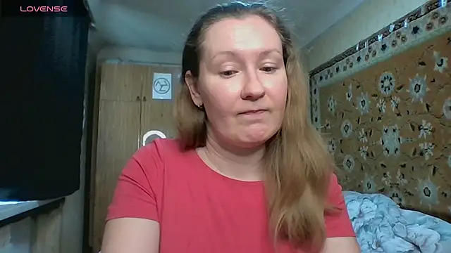 Snapshot of AnnaXLovers chatting on April 2026 11:33:02 AM AnnaXLovers online show from April 2026 11:33:02 AM