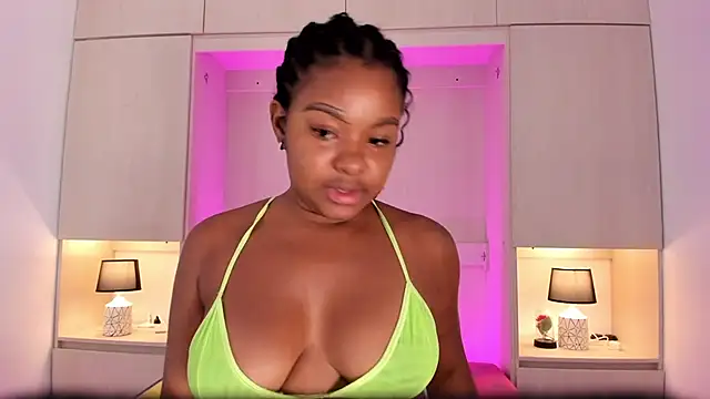 tamaraa smiith online show from January 2025 11:48:01 AM