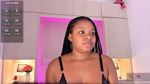 tamaraa smiith online show from February 2025 11:55:01 AM