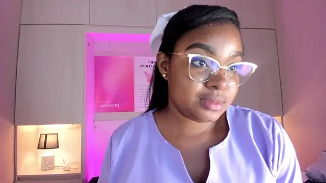 tamaraa smiith online show from December 2025 08:07:02 PM