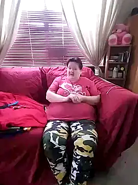 Snapshot of Bayou_Woman68 chatting on January 2026 05:27:02 PM Bayou Woman68 online show from January 2026 05:27:02 PM