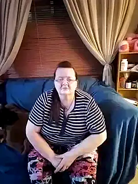 Snapshot of Bayou_Woman68 chatting on February 2026 01:45:01 AM Bayou Woman68 online show from February 2026 01:45:01 AM