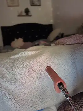 Snapshot of Milena-1 chatting on January 2025 11:24:01 AM Milena-1 online show from January 2025 11:24:01 AM