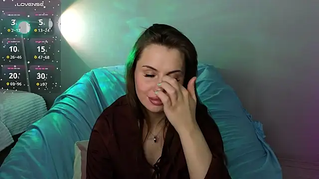 Aisha Riley online show from September 2025 03:23:01 PM