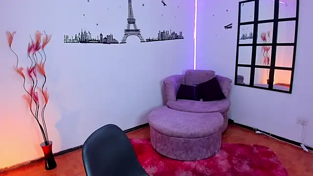 Snapshot of Elizabeth_taylor_b chatting on April 2026 10:34:02 PM Elizabeth taylor b online show from April 2026 10:34:02 PM