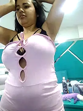  Miaaleon online show from February 2025 04:25:02 PM