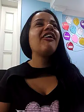  Miaaleon online show from February 2025 01:35:02 PM