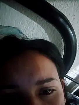  Miaaleon online show from February 2025 10:15:02 AM