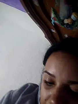  Miaaleon online show from October 2025 10:36:02 AM