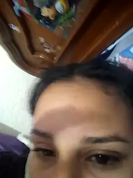  Miaaleon online show from October 2025 09:53:02 PM