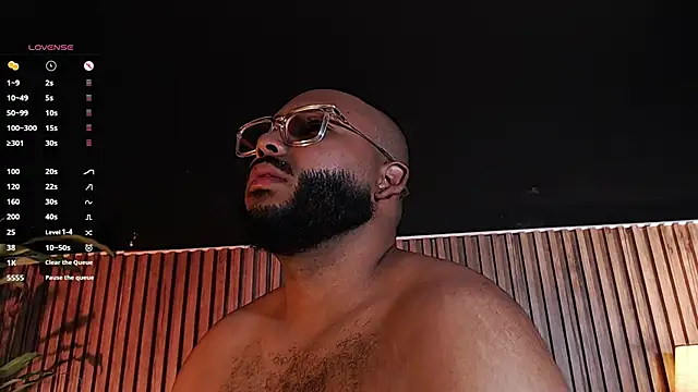 Snapshot of DilanJonnes_ chatting on November 2025 10:20:02 PM DilanJonnes online show from November 2025 10:20:02 PM