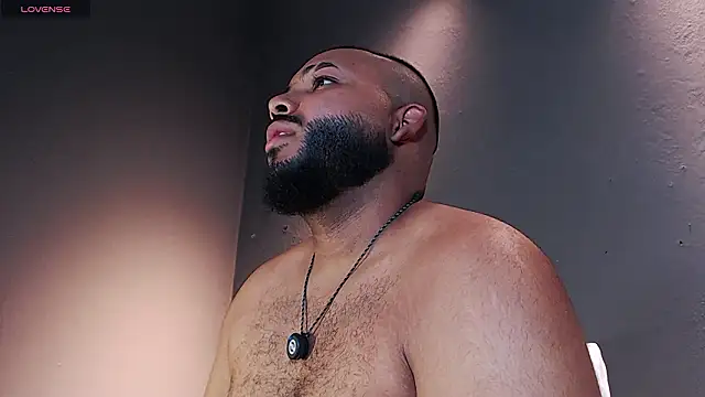 DilanJonnes  online show from March 2026 05:41:01 PM