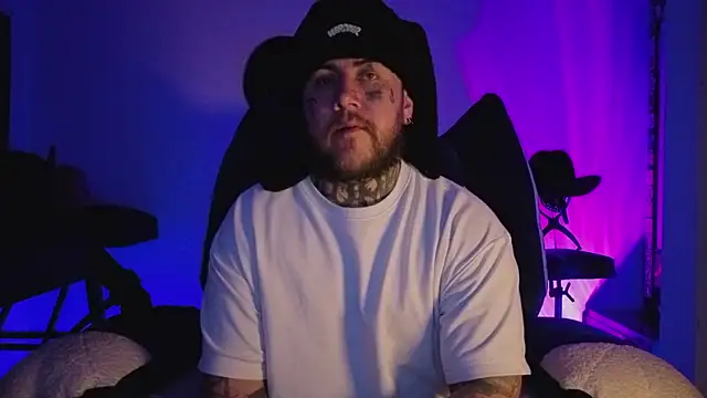 Snapshot of Ash_gusbig chatting on February 2026 03:15:01 AM Ash gusbig online show from February 2026 03:15:01 AM