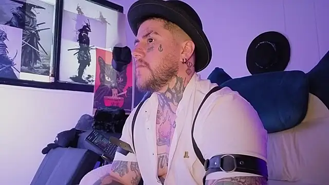 Snapshot of Ash_gusbig chatting on February 2026 02:59:01 AM Ash gusbig online show from February 2026 02:59:01 AM