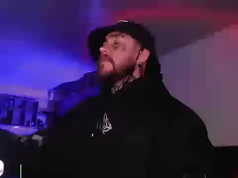 Snapshot of Ash_gusbig chatting on March 2026 02:47:01 AM Ash gusbig online show from March 2026 02:47:01 AM