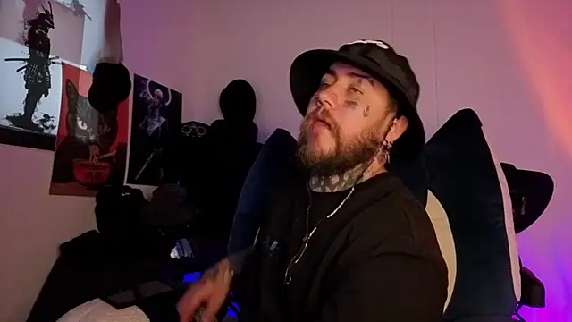 Snapshot of Ash_gusbig chatting on March 2026 03:10:01 AM Ash gusbig online show from March 2026 03:10:01 AM