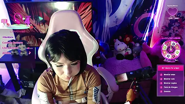 Snapshot of GamerCarrie chatting on March 2026 07:16:01 AM GamerCarrie online show from March 2026 07:16:01 AM