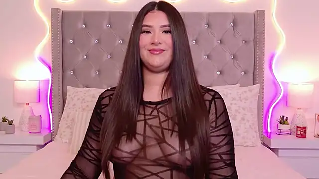 Snapshot of JuliaSUMMERS2022 chatting on January 2026 02:50:02 AM JuliaSUMMERS2022 online show from January 2026 02:50:02 AM