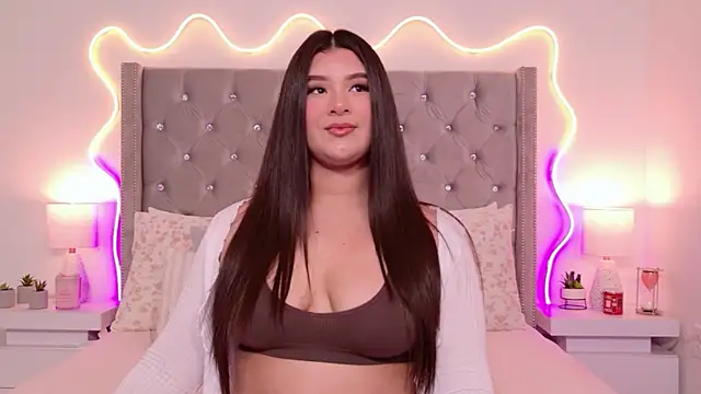 Snapshot of JuliaSUMMERS2022 chatting on February 2026 10:02:02 PM JuliaSUMMERS2022 online show from February 2026 10:02:02 PM