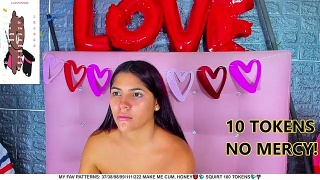 AriannaLewiis online show from February 2025 07:27:02 PM