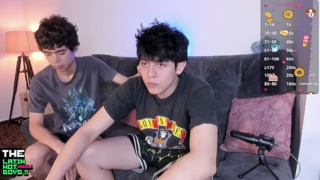Snapshot of MyLatinHotBoys chatting on February 2025 12:26:01 AM MyLatinHotBoys online show from February 2025 12:26:01 AM