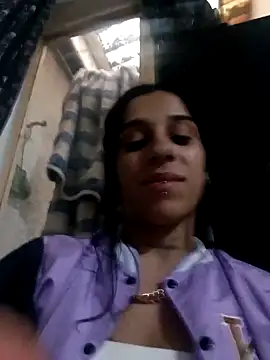 Snapshot of baby_liz01 chatting on February 2026 01:23:01 PM baby liz01 online show from February 2026 01:23:01 PM