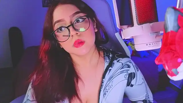 Snapshot of AnngelaSkye chatting on April 2026 08:39:01 AM AnngelaSkye online show from April 2026 08:39:01 AM