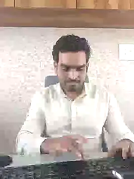 indianguy89 online show from December 2024 06:43:01 AM