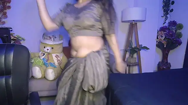 Snapshot of Most-Beautiful-Queen chatting on January 2025 01:56:02 AM Most-Beautiful-Queen online show from January 2025 01:56:02 AM