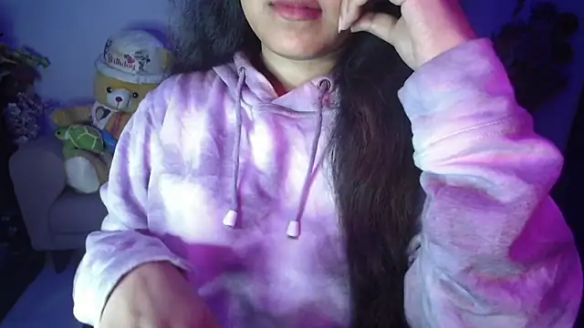 Snapshot of Most-Beautiful-Queen chatting on January 2025 07:39:01 PM Most-Beautiful-Queen online show from January 2025 07:39:01 PM