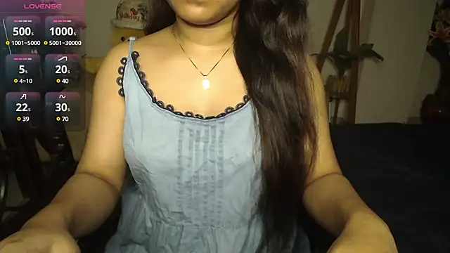 Snapshot of Most-Beautiful-Queen chatting on February 2025 06:33:01 PM Most-Beautiful-Queen online show from February 2025 06:33:01 PM