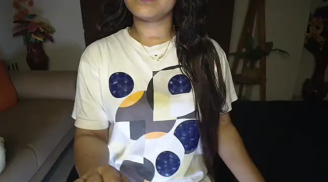 Snapshot of Most-Beautiful-Queen chatting on February 2025 09:16:01 PM Most-Beautiful-Queen online show from February 2025 09:16:01 PM